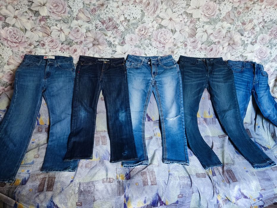 Джинсовые брюки б/у за 10 брюк 500.000 + бонус