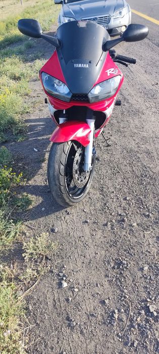 Yamaha yzf r6 мотоцикл