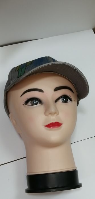 Кепка с рисунком Роблокс