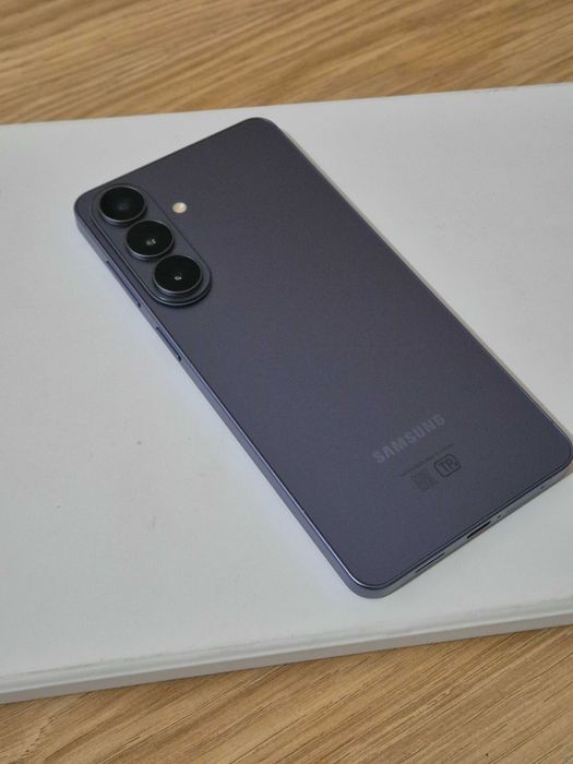 Продам Samsung S26+ Plus 256 gb