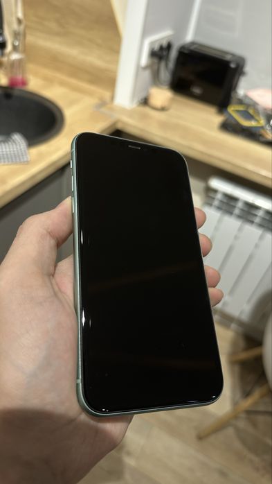 iPhone 11  128 gb