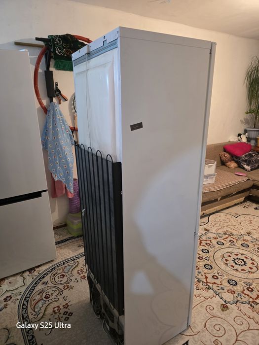 Холодильник indesit