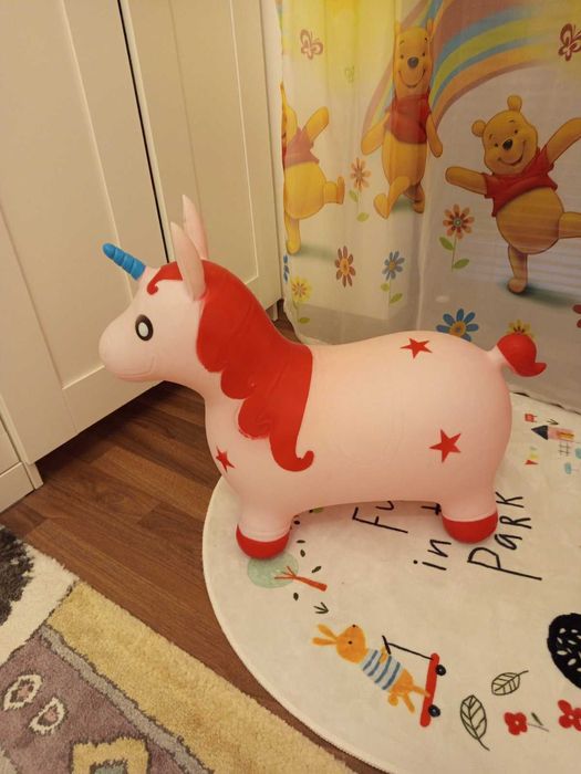 Гумен еднорог за сядане или подскачане