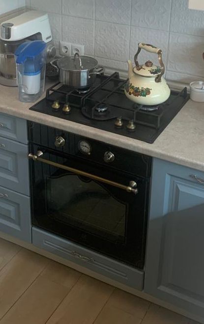 Духовой шкаф Electrolux   (Духовка)