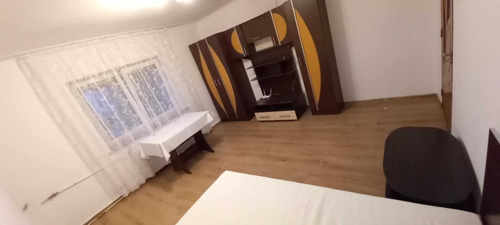 Inchiriez Garsoniera Cofort I SPORIT