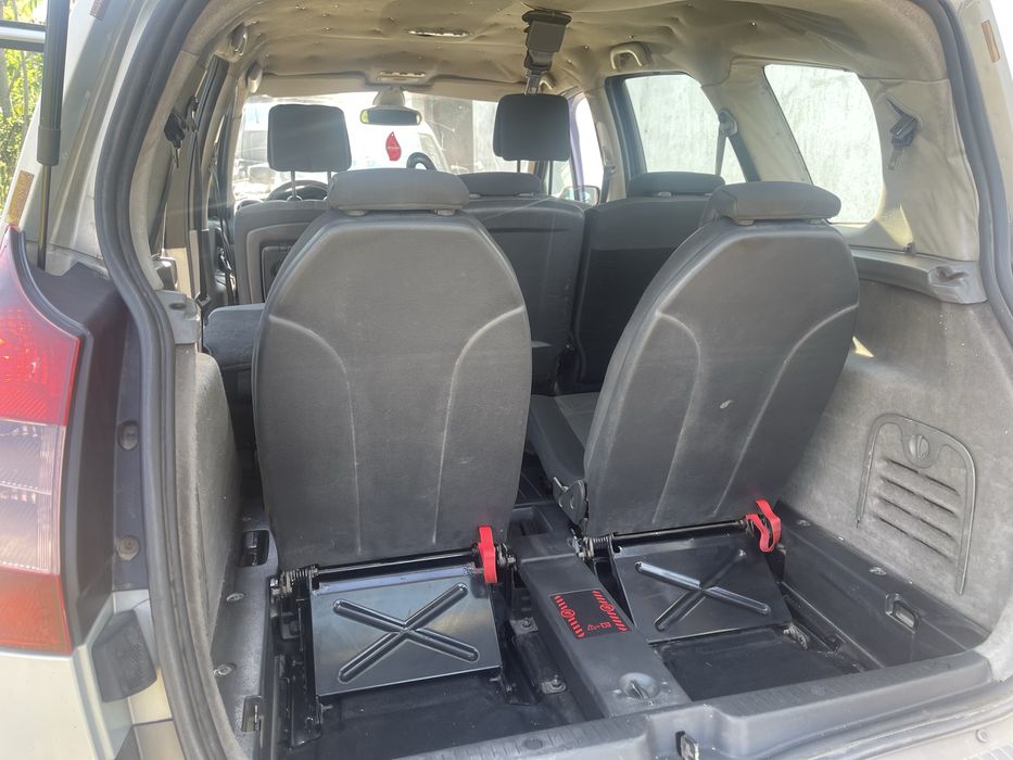 Ranault Megane Scenic II 1.9dCi 6+1