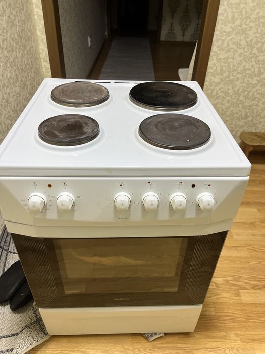 Электроплита DARINA