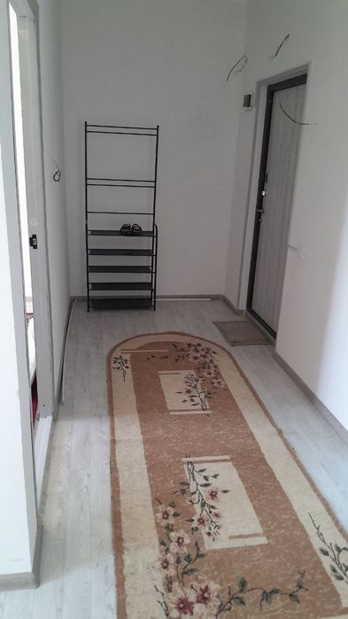 Сдаётся 1 комнатная ! Чирчик 2 микрорайон