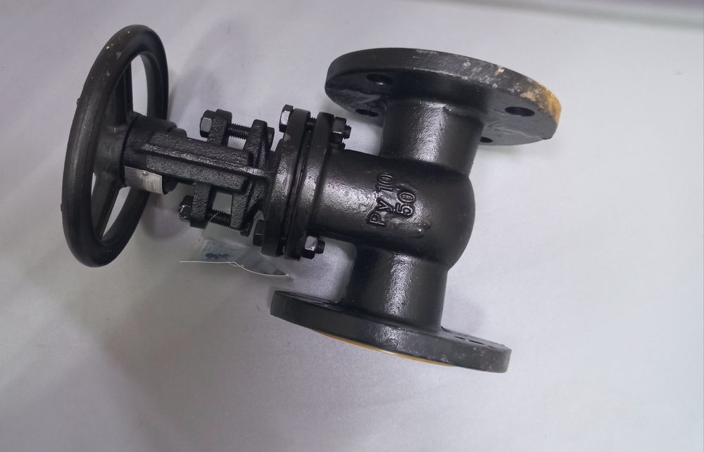 Тд "Самал"рядом Сулпак,самса