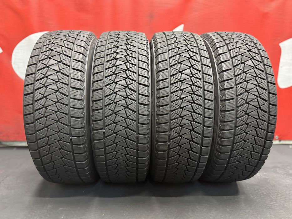 215 65 16, Зимни гуми, Bridgestone BlizzakDM-V2, 4 броя