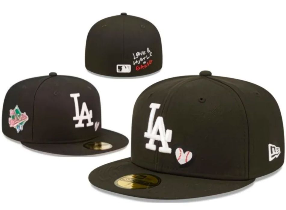 Кепка аксесуар для головы