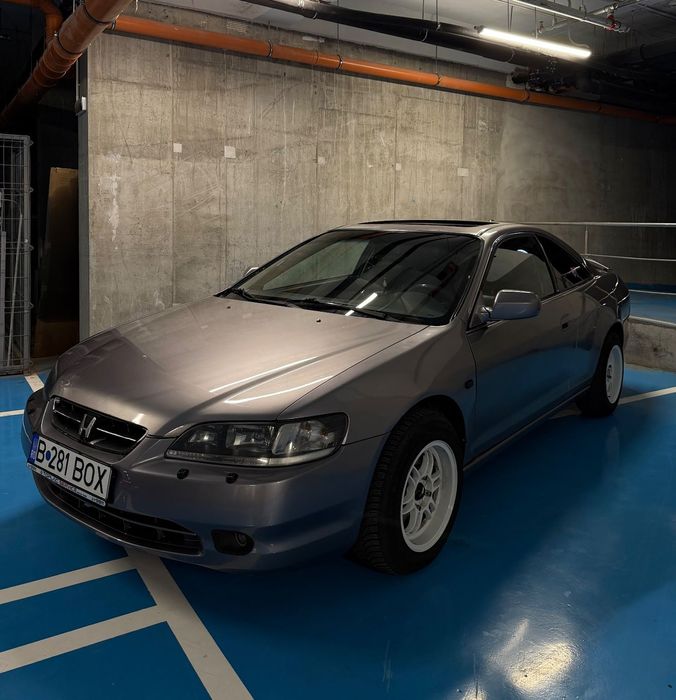 Honda Accord Honda Accord coupe MK 6 din anul 2000 , Motor F20B7.