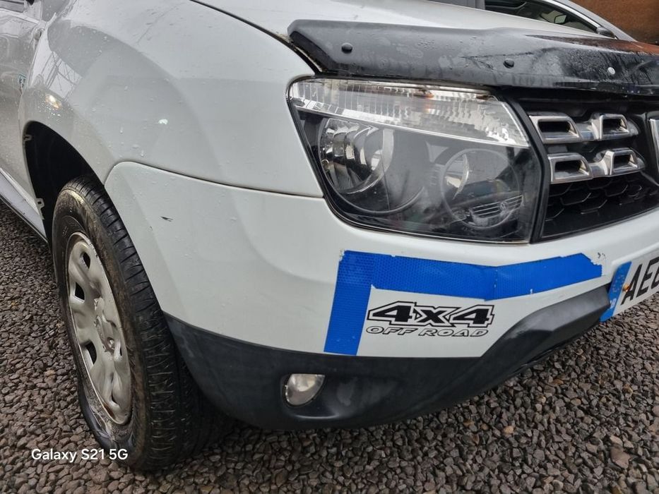 Bara fata Dacia Duster Facelift 2014 - 2017 WHITE 0V369 (1418) model fara spalatoare far