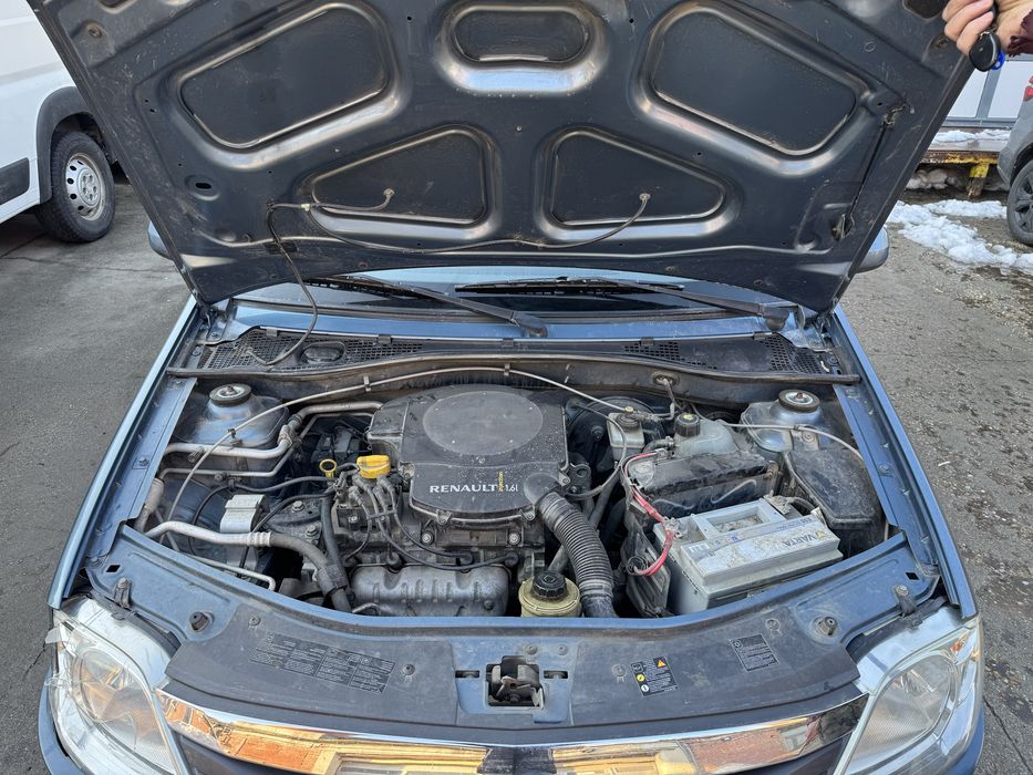 Logan avariat spate Functional