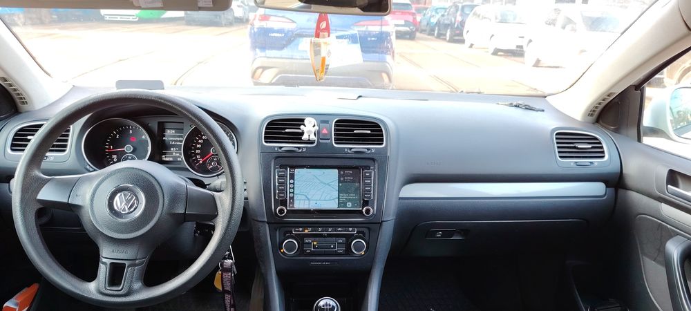 Vw golf 6 1.6 tdi an 2013