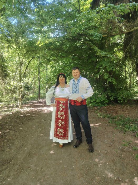Formatie de muzica populara si de petrecere pentru eveimente nunti, botezuri, majorate