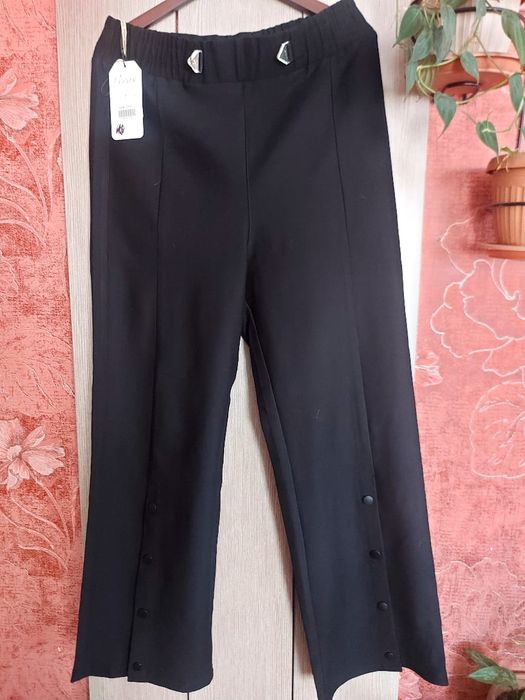 Продам новые брюки и бомбер