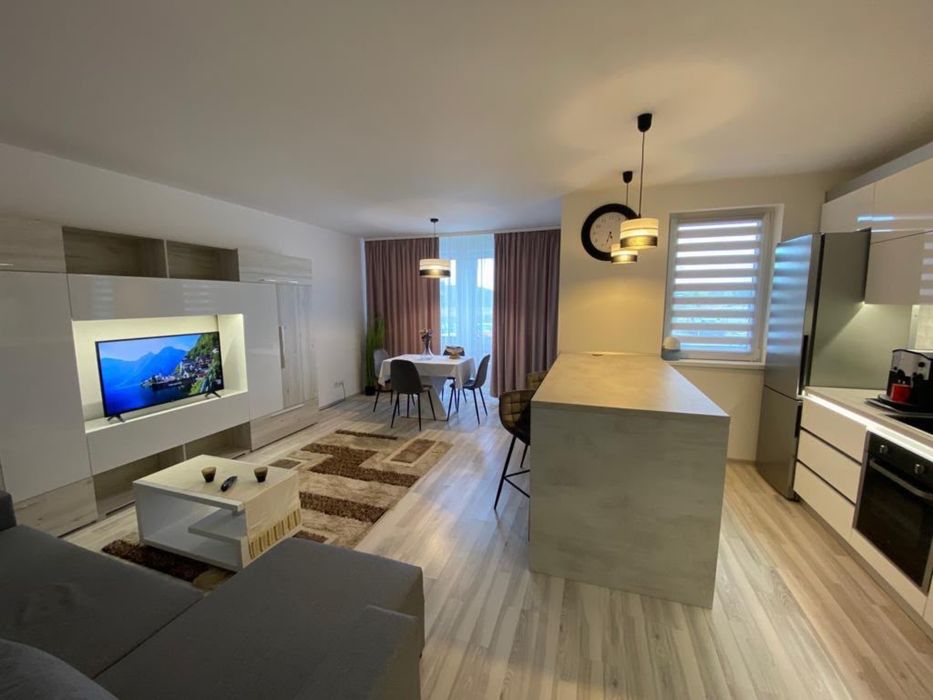 Inchiriez apartament cu 2 camere Ama Residence