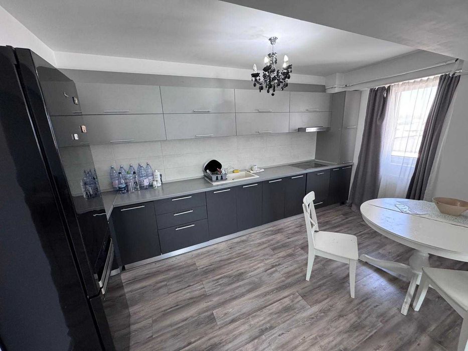 Apartament 2 camere decomandat, zona Micro 3