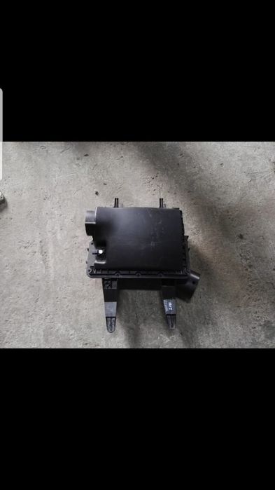 Carcasa filtru aer daily sprinter transporter crafter lt vito transit