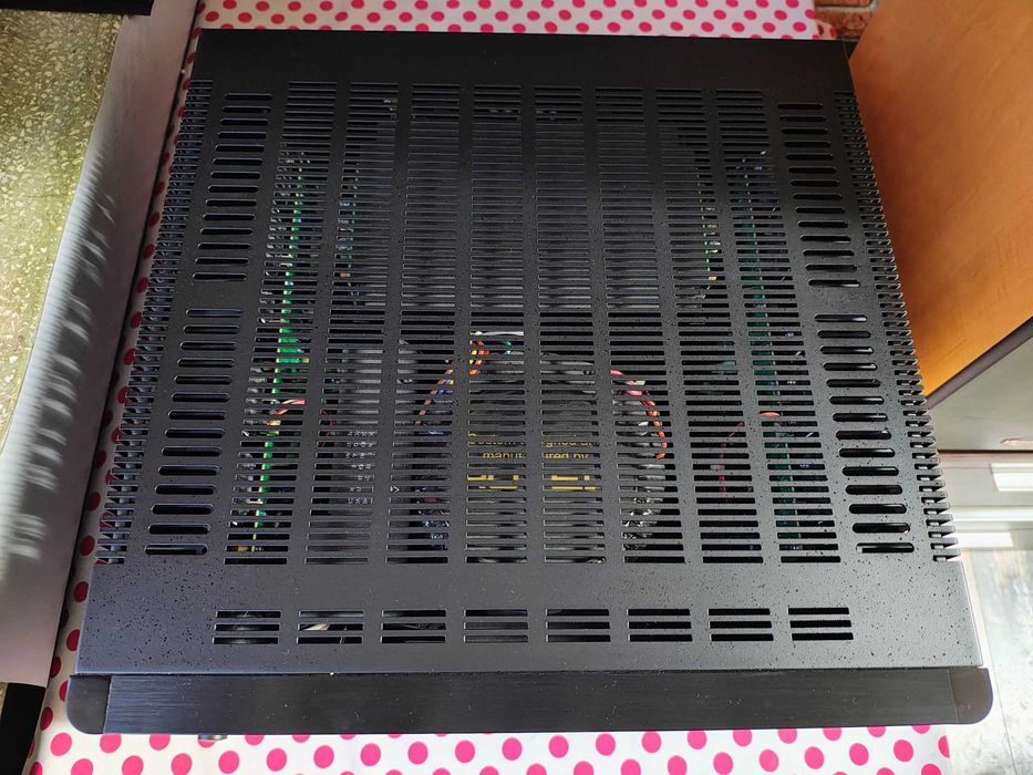 Statie, Amplificator de putere Rotel RB-1590, 350W/8Ω Negru.