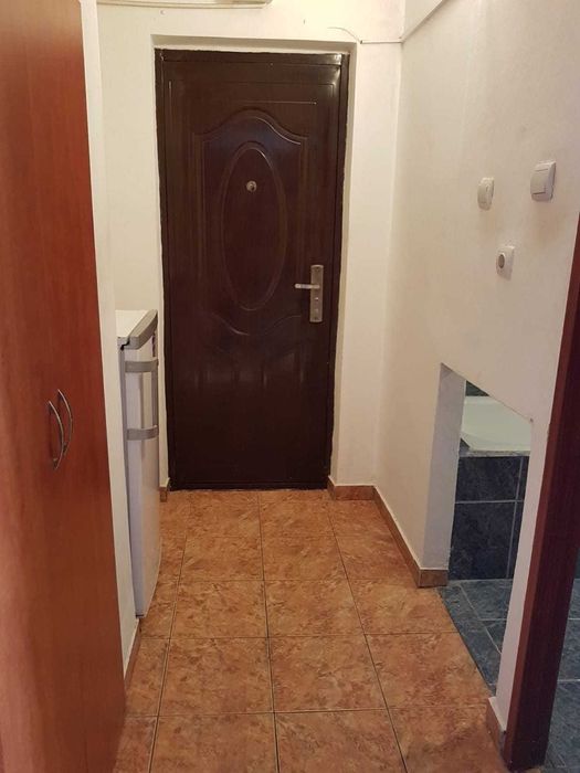 Garsoniera de vanzare – Targu Jiu, str. Agriculturii, zona Mall