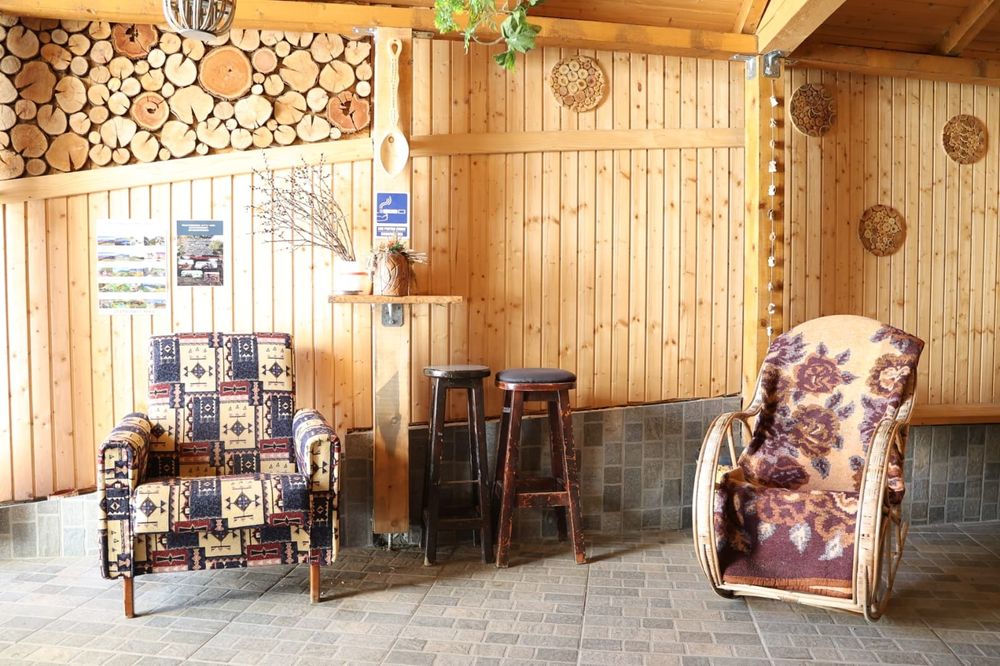 Pensiune de Vanzare in Sinaia - Casa Tibi