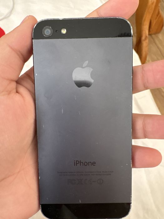 Продам айфон 5 отличное состояние