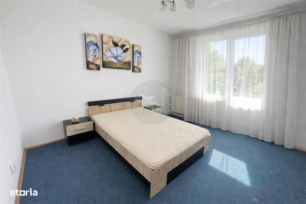 Apartament 3 camere decomandat cu 2 balcoane Bld Mihai Viteazu