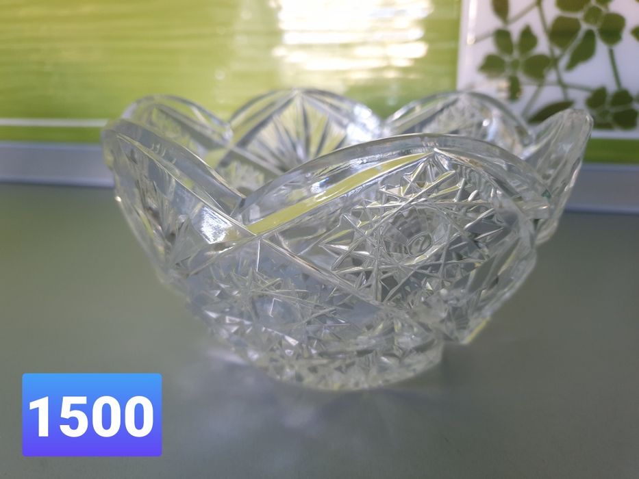 Хрустальные вазочки