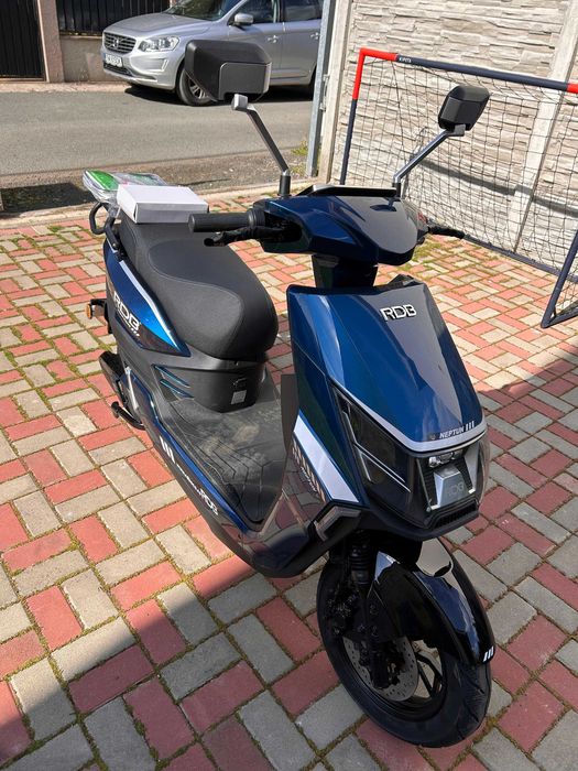 Vand scuter electric Neptun III
