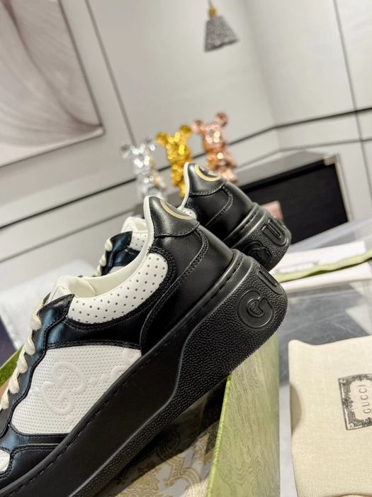 GG Supreme Sneaker Beige