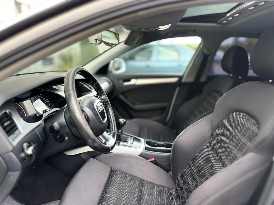 Vând Audi A4 2.0D 170cp S Line ! Parc Auto / Rate / Buyback!