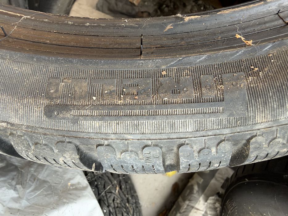 2 бр. НОВИ Pirelli Winter Sottozero 2 265/35 R19 98W XL MO зимни гуми