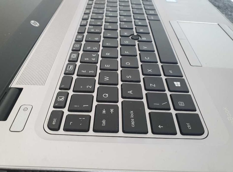 Перфектен! HP EliteBook 830 G6