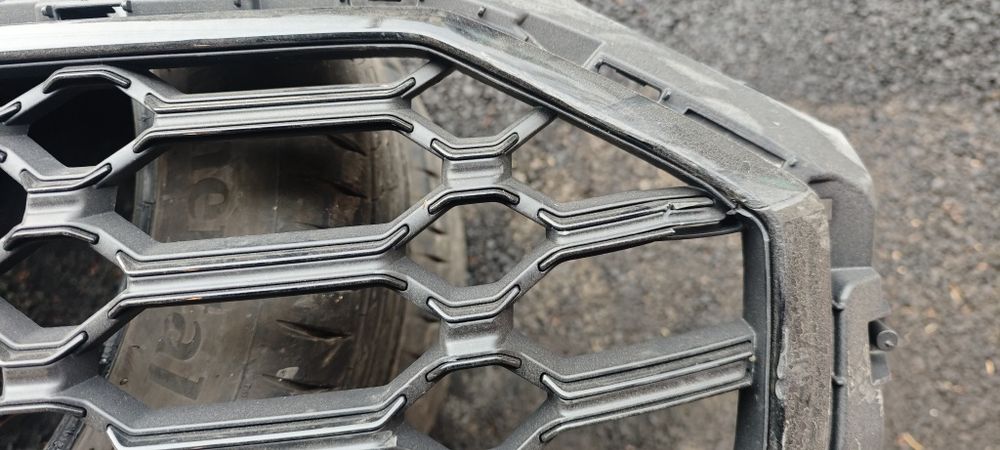 Решетка Audi SQ5