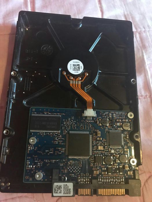 Hard HITACHI pe Sata de 250 Gb