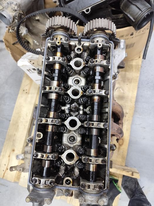 Продам ГБЦ от Хонда СРВ (головка)