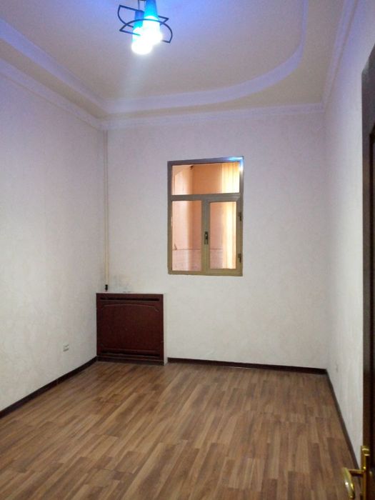 Своя квартира прадаётся на минор метро 3/1/3 ц5