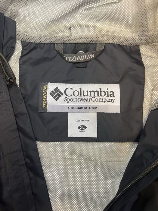 Columbia - мъжко леко яке. Omnitech. XL