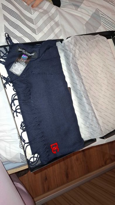 Оригинален шал долче и габана