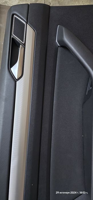 Кори за врати за Пасат Б8