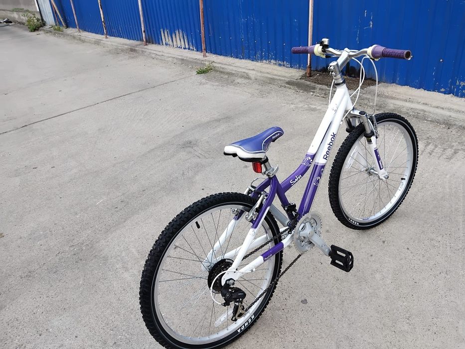 Vând bicicleta pentru copii
