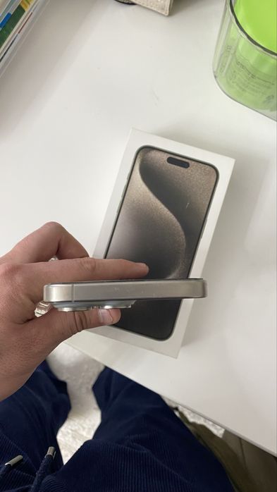 Iphone 15 pro Max 256g