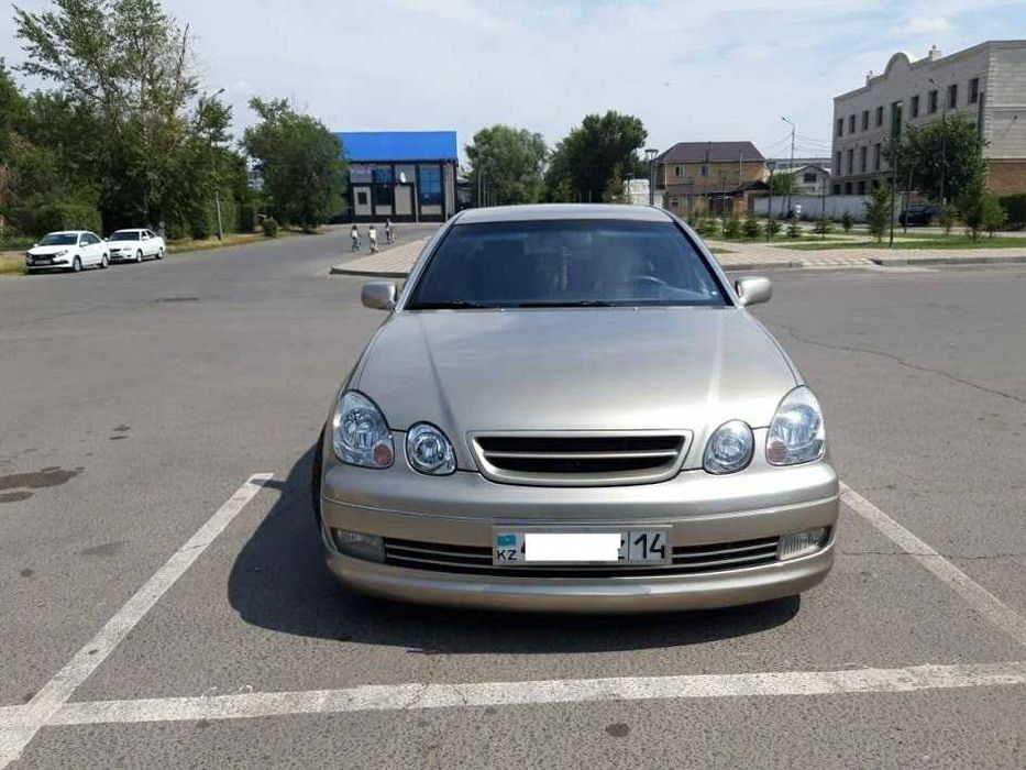 Решетка Blitz GS300 Aristo JZS160