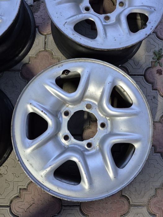 Диски для внедорожников тойота