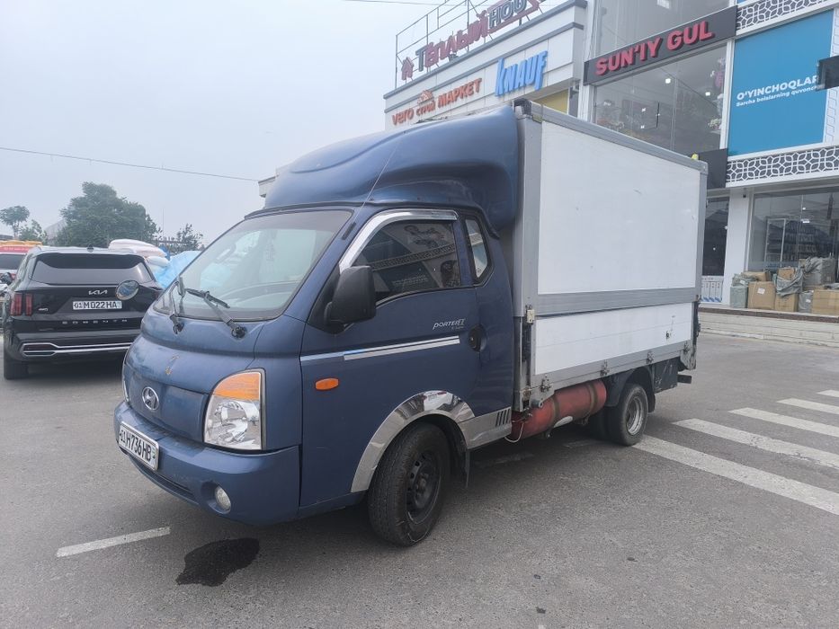Hyundai PORTE 2012