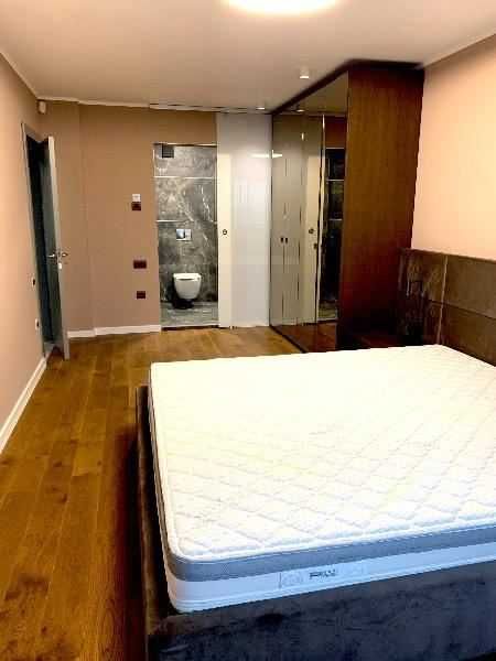 Дава се под наем Тристаен апартамент в София, Младост 2 - 101 кв.м за 637.5 € - Снимка #4