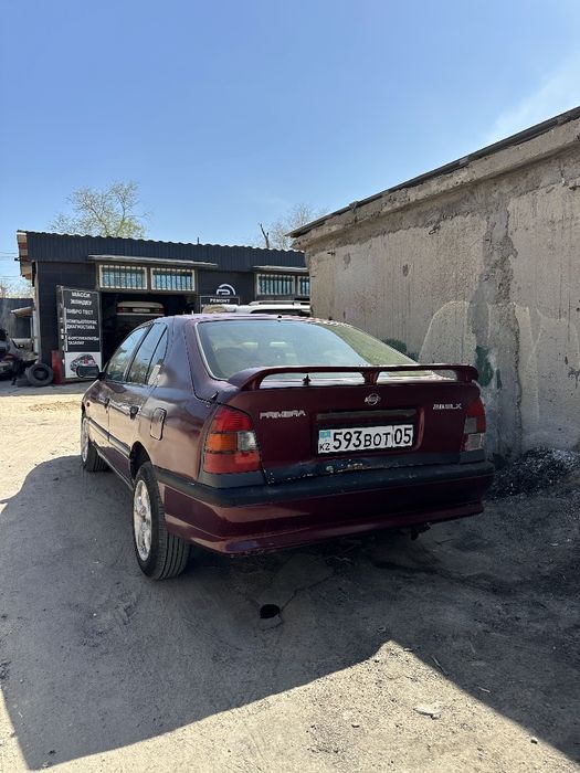 продаю ниссан премьеру