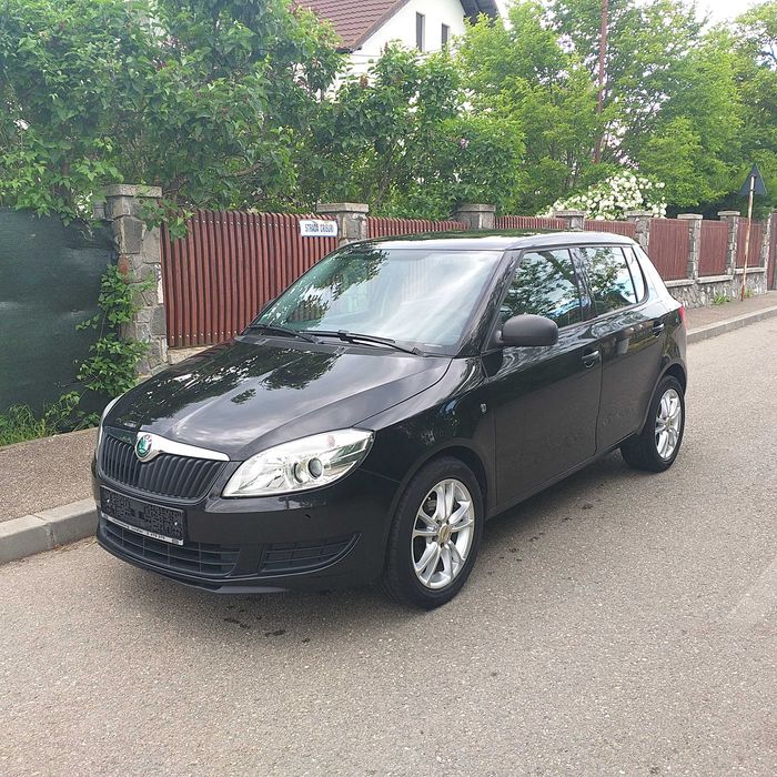Skoda Fabia 1,2  benzina , an 2011 ,euro 5